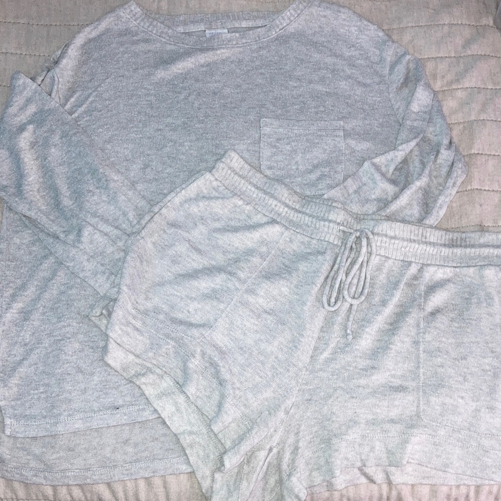 #107. Stars Above - Cozy Lightweight Gray Pocket Sweatshirt and Short Set